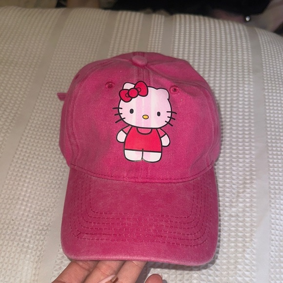 Sanrio Accessories - NEW Hello Kitty Hat​